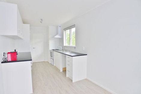 Photo of property in 63 Rehia Road, Massey, Auckland, 0614