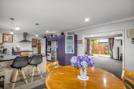 Photo of property in 10 Ropley Street, Amberley, 7410