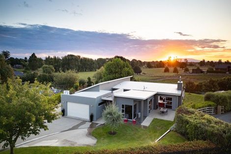 Photo of property in 9 Fencourt Road, Cambridge, 3496