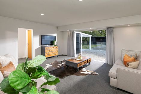 Photo of property in 101 Old Railway Road, Kumeu, 0892