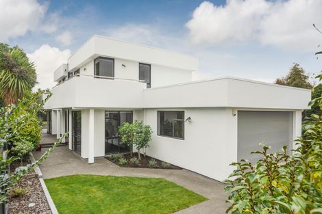 Photo of property in 23 Walnut Grove, Kelvin Grove, Palmerston North, 4414