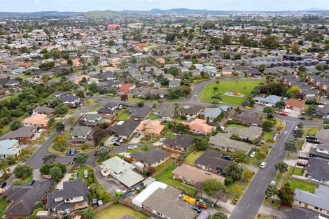 Photo of property in 14 Brunswick Rise, Mangere, Auckland, 2022