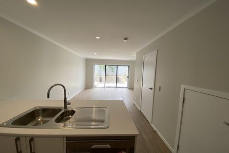 Photo of property in 23/125b Metcalfe Road, Ranui, Auckland, 0612