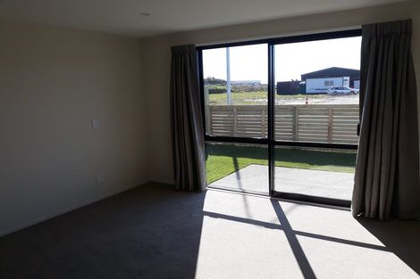 Photo of property in 27 Perendale Street, Belfast, Christchurch, 8051