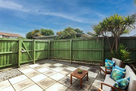 Photo of property in 1/9 Cherry Place, Casebrook, Christchurch, 8051