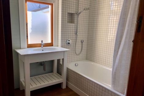 Photo of property in 70 Hardinge Road, Ahuriri, Napier, 4110