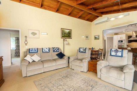 Photo of property in 2033 Whangarei Heads Road, Whangarei Heads, Whangarei, 0174