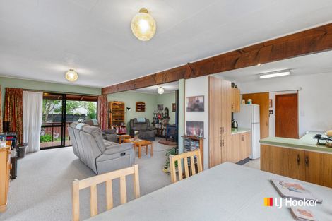 Photo of property in 16 Walton Park Avenue, Fairfield, Dunedin, 9018