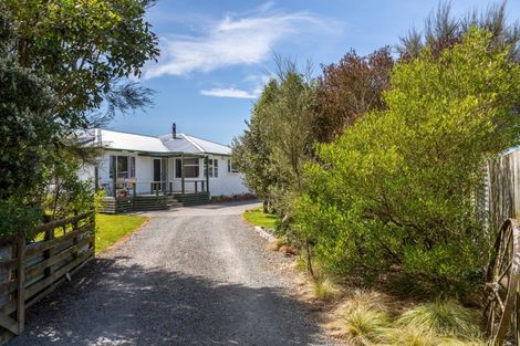 Photo of property in 21 Hupenui Road, Ahikouka, Greytown, 5794