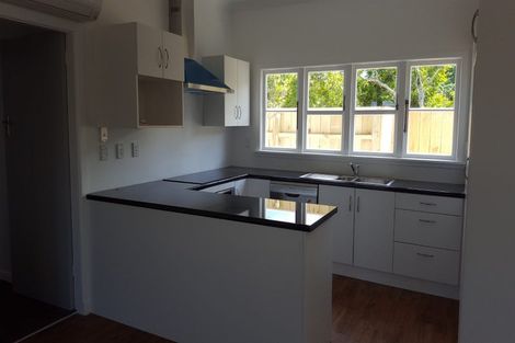 Photo of property in 37a Parkvale Road, Karori, Wellington, 6012