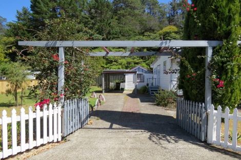 Photo of property in 229 Hauraki Road, Coromandel, 3506