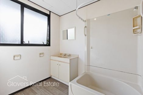 Photo of property in 1/11 Kahikatea Place, Ranui, Auckland, 0612