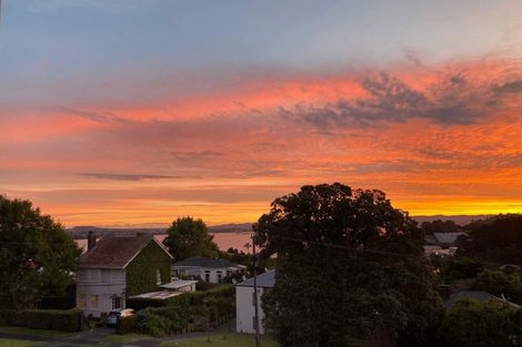 Photo of property in 61 Palmerston Road, Birkenhead, Auckland, 0626