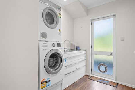 Photo of property in 6 Applemoors Way, Riverhead, 0820