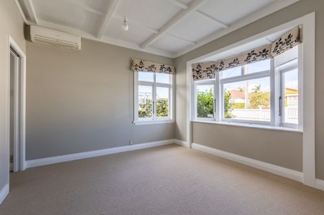 Photo of property in 9 Oban Road, Westmere, Auckland, 1022