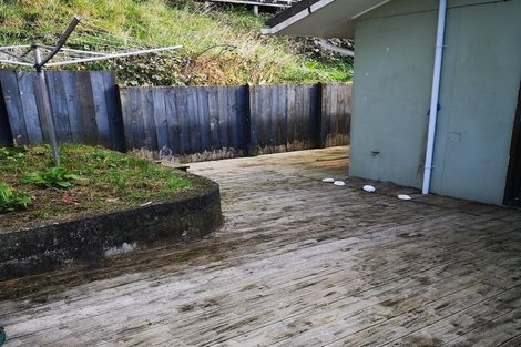 Photo of property in 187 Sievers Grove, Cannons Creek, Porirua, 5024