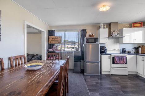 Photo of property in 30 Hyde Street, Clifton, Invercargill, 9812