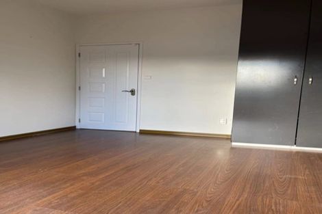 Photo of property in 31 Sequoia Place, Sunnynook, Auckland, 0620