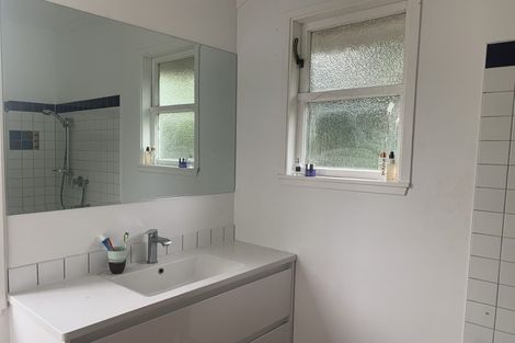 Photo of property in 97 Bassett Road, Remuera, Auckland, 1050