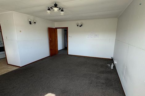 Photo of property in 72 Castor Crescent, Cannons Creek, Porirua, 5024