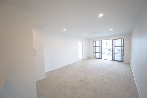 Photo of property in Apollo Apartments, 306/46 Rosedale Road, Rosedale, Auckland, 0632