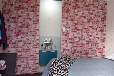 Photo of property in 59 Domett Street, Opunake, 4616