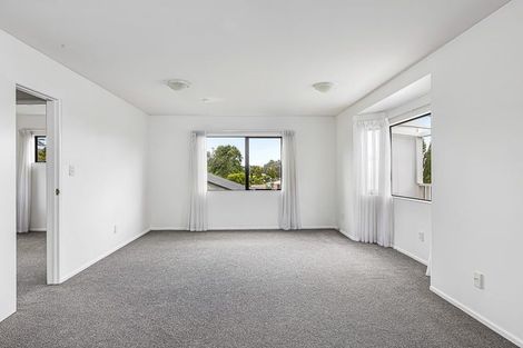 Photo of property in 2/63 Rodney Street, Wellsford, 0900