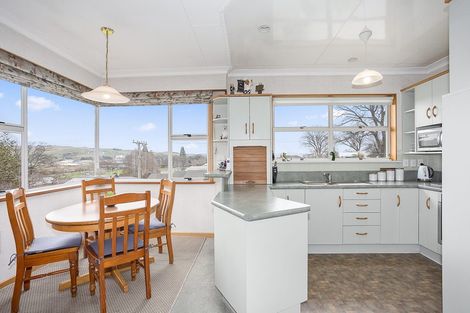 Photo of property in 6 Martin Street, Gore, 9710