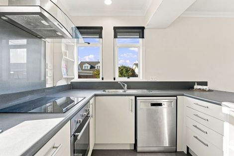 Photo of property in 44 Gonville Avenue, Gonville, Whanganui, 4501