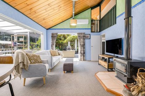 Photo of property in 6 Anchor Lane, Whitby, Porirua, 5024