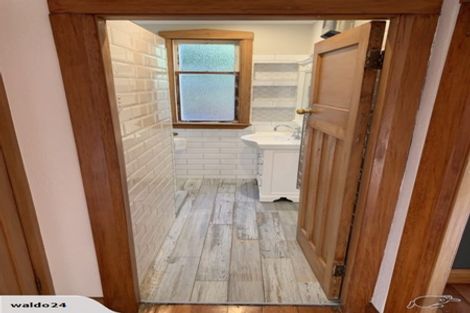 Photo of property in 88 Kinghorne Street, Strathmore Park, Wellington, 6022