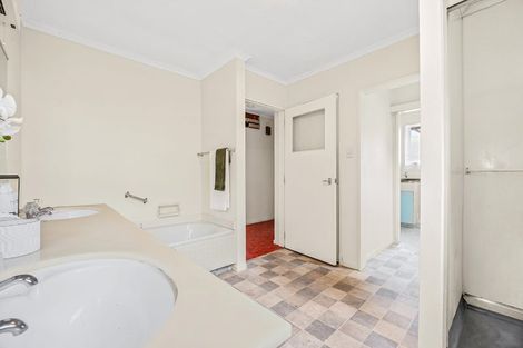 Photo of property in 1/31 Strickland Street, Somerfield, Christchurch, 8024