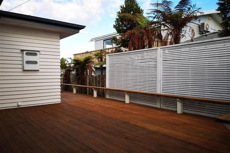 Photo of property in 19 Koromiko Street, New Lynn, Auckland, 0600