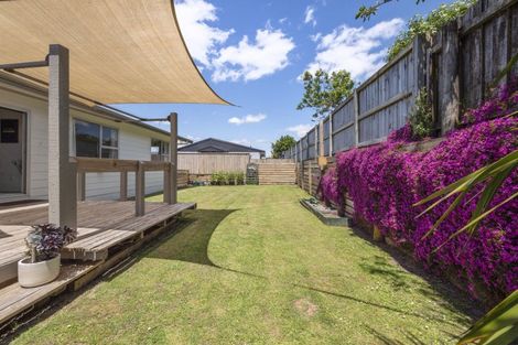 Photo of property in 8 Ranginui Road, Welcome Bay, Tauranga, 3112