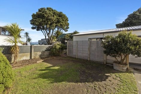 Photo of property in 5 Bay Street, Petone, Lower Hutt, 5012