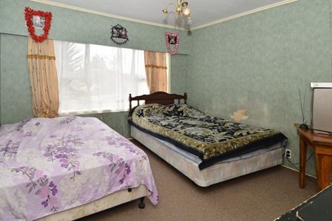 Photo of property in 2 Clayton Avenue, Otara, Auckland, 2023