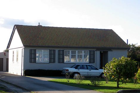 Photo of property in 60 Savage Crescent, West End, Palmerston North, 4412