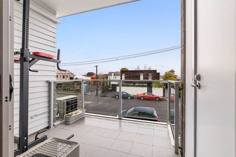 Photo of property in A9/101 Caledonian Road, St Albans, Christchurch, 8014