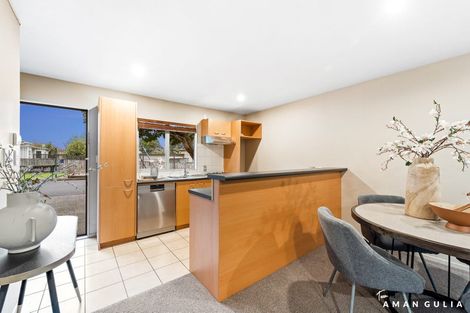 Photo of property in 5/218 Captain Springs Road, Onehunga, Auckland, 1061