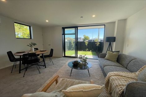 Photo of property in 2/235 Cranford Street, St Albans, Christchurch, 8014