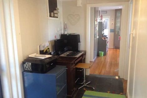 Photo of property in 1/365 Avonhead Road, Avonhead, Christchurch, 8042