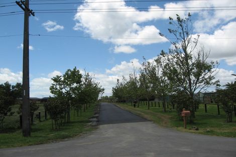 Photo of property in 140 Hamlin Road, Ardmore, Papakura, 2582