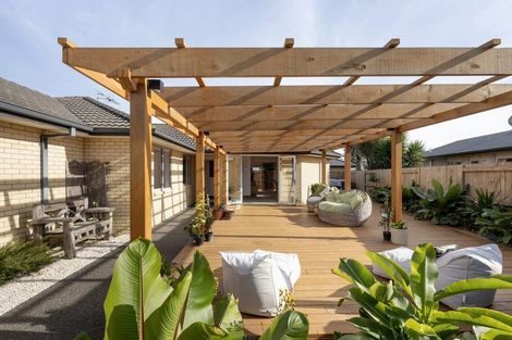 Photo of property in 17 Golden Courie Close, Papamoa Beach, Papamoa, 3118