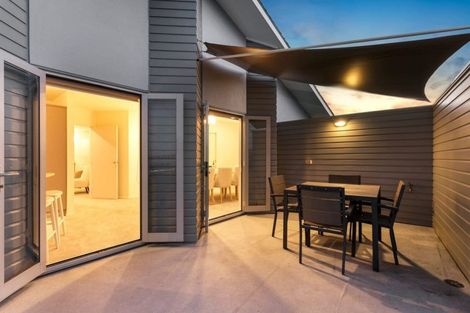 Photo of property in 21 Waimana Avenue, Northcote Point, Auckland, 0627