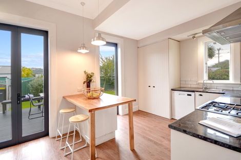 Photo of property in 356 Bay View Road, Saint Clair, Dunedin, 9012