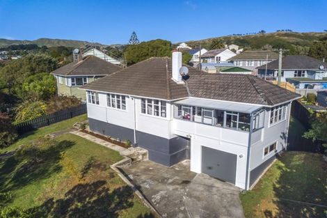 Photo of property in 4 Bromley View, Ranui, Porirua, 5024