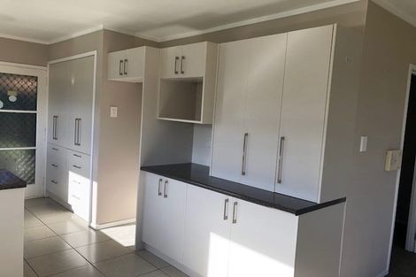 Photo of property in 2/19 Tatariki Street, Rosehill, Papakura, 2113