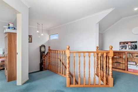 Photo of property in 19 Stableford Drive, Pyes Pa, Tauranga, 3112