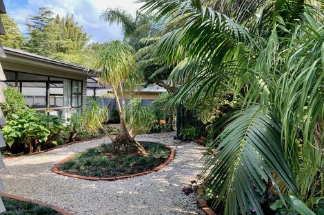 Photo of property in 1/37 Wolsley Avenue, Milford, Auckland, 0620