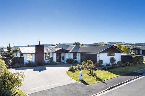Photo of property in 2 Carnoustie Lane, Mosgiel, 9024